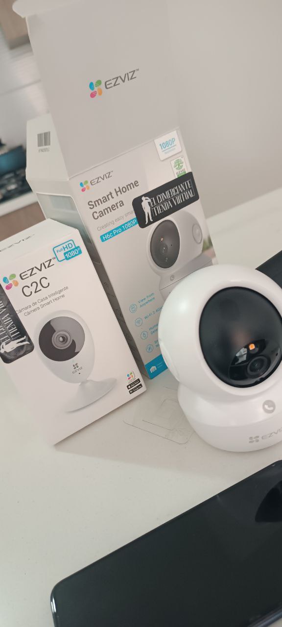 Cámara WiFi 360° C6N de 2MP + Microsd 64gb - Imagen 2