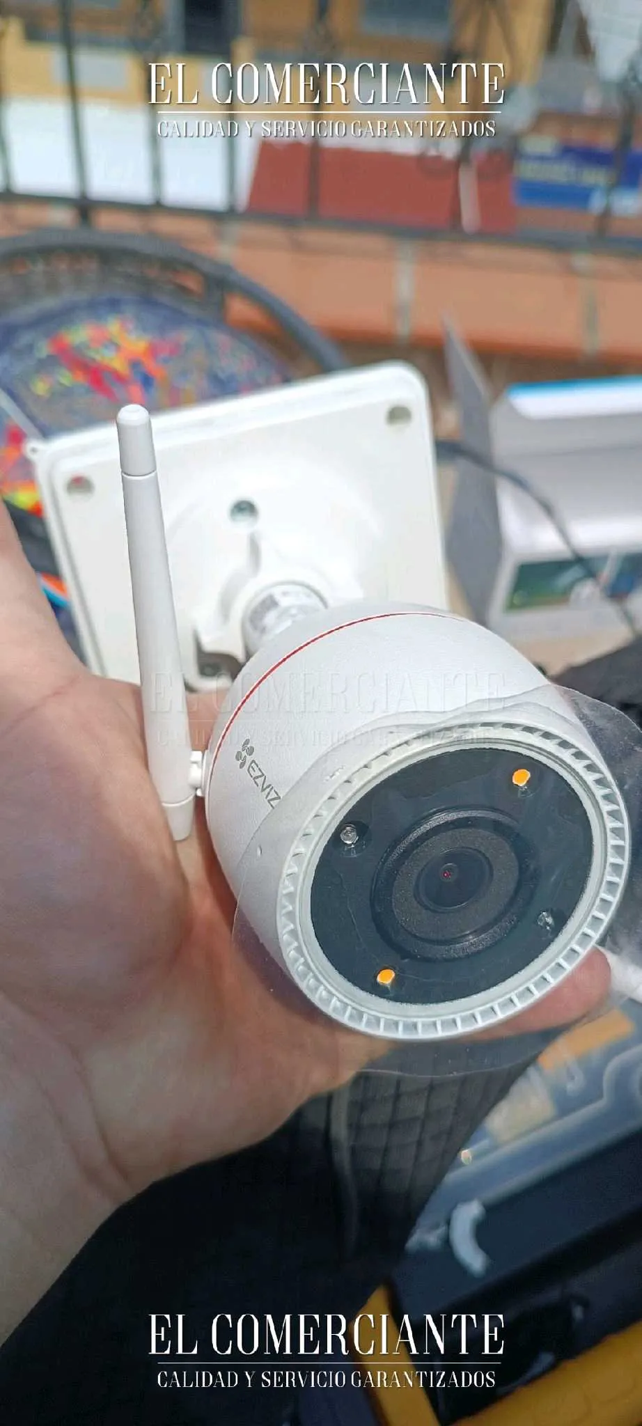 Cámara WiFi de 4 megapixeles (2k+) para exterior ( H3C) + Memoria MicroSD de 64GB - Imagen 2