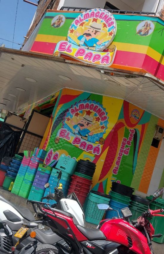 photo_4904546945306047005_y