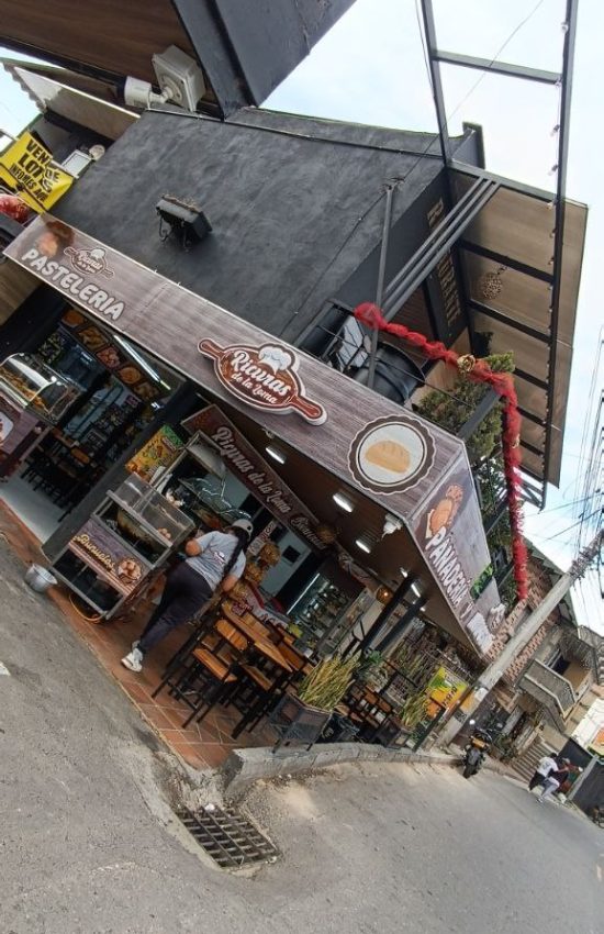 photo_4936464805787709226_y