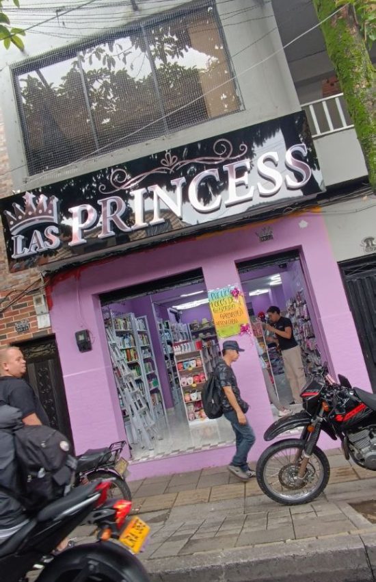 photo_5096004952295321279_y